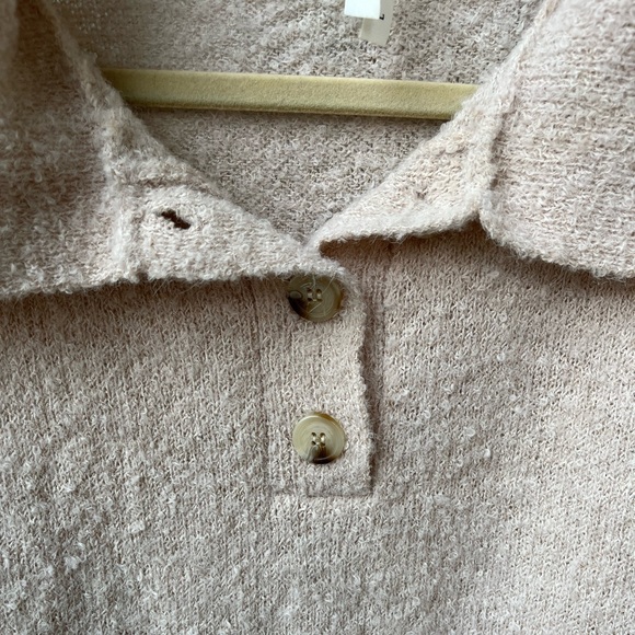 NWOT Cropped sweater - Picture 4 of 5